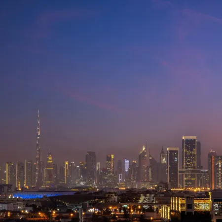 Hilton Dubai Creek Hotel & Residences