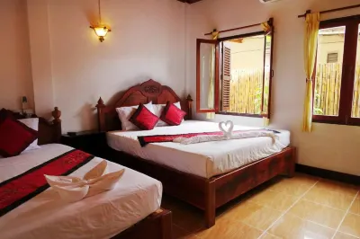 Villa Rattanakon Отели в г. 