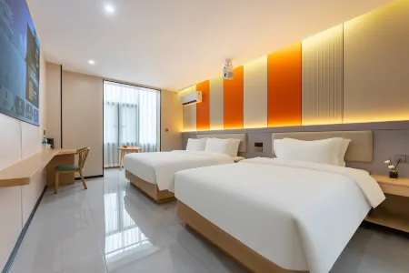 Longyi Hotel (Changbei Airport Branch) Отели рядом с Аэропорт Наньчан