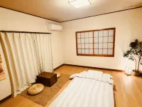 10 min to Fuji-Q | 6 min to Lake Kawaguchiko | 4 min to Open-Air Onsen | BBQ Area | Sleeps 12 Hotels near Sankodai