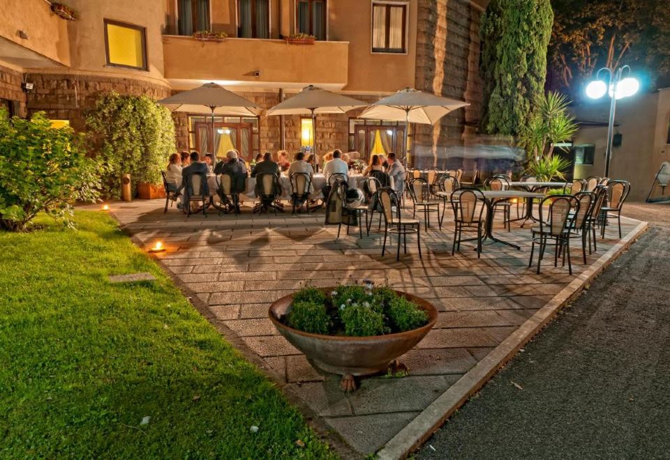 Cilicia Hotel Over view