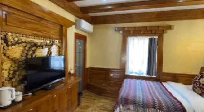 Danba yongbolinka hotel