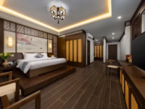 Cat Ba Wistaria Hotel - Pool & Massage Hôtels à : Cát Hải