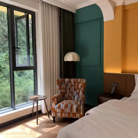 Huagang Yuelan Bay Hotel