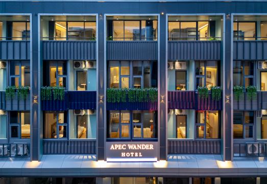 APEC WANDER HOTEL