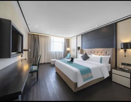 Xian Hotel (Jinan Daming Lake Chaoran Building Branch) Отели рядом со станцией Daminghu Railway Station