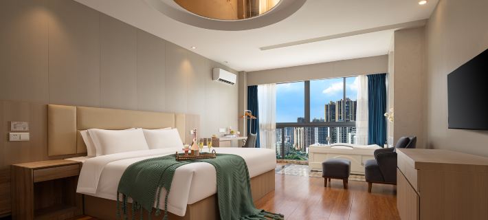 Manston Holiday Hotel (Wuhu Anhui Normal University Huajin Campus International Exhibition Center) Hotele w: Wuhu
