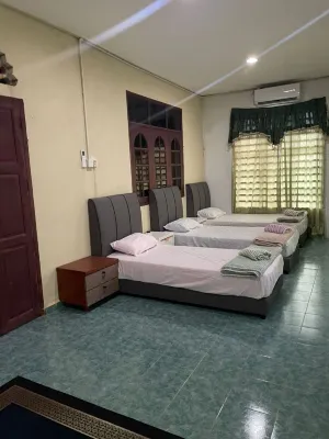OYO 91250 Roomstay Awie Hotels near Bidong View Beach Camp