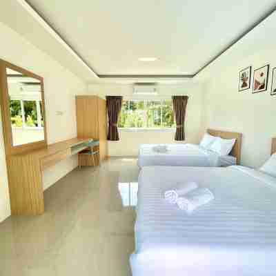 Le poulet poolvilla khanom Rooms