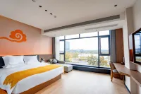 Licheng Hotel (Yuechi Railway Station Longhu Park Branch)