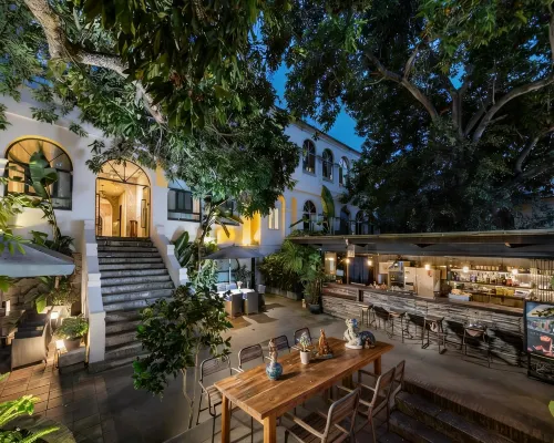 Tangtao Yard Hostel (Xiamen Gulangyu Fuxing Castle) Hotels near Riguang Mountain