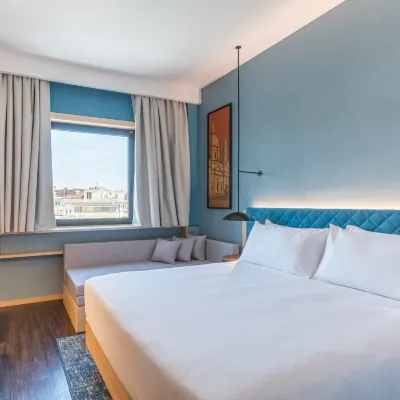 Hilton Garden Inn Rome Colosseum Hotels near Manzoni Metro Station