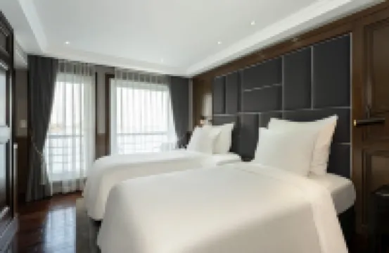 蘭哈灣大使簽名遊輪