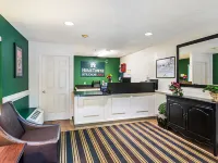 HomeTowne Studios by Red Roof Atlanta – Lawrenceville Hotels in Lawrenceville