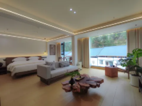 Daxin Detian Yinquan Mountain Lodge Hotel a Daxin