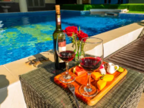 โรงแรมธานลิชฮูเอ โรงแรมในเว้