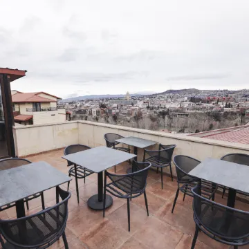 King Tamar Hotel By Luxuria Hotels