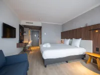 Postillion Utrecht Bunnik Hotels near Zuid