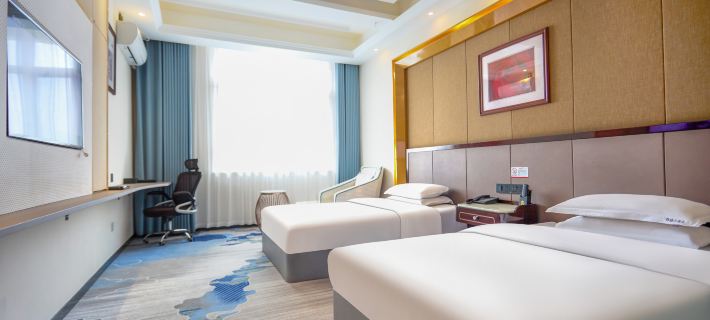 Jinjiang Hotel Hotele w: Powiat Jinghe