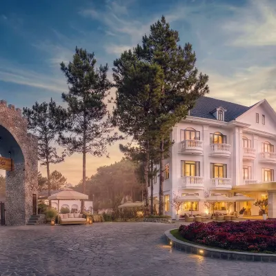 Kim Resort - Khu Nghĩ Dưỡng Rừng Lá Kim Hotels near Valley Of Love