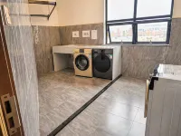 Xincheng Hotel (Yiwei Branch)