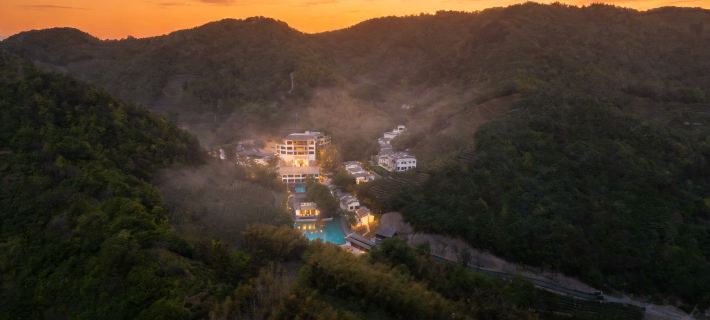 Hefei Lujiang Chunian Cultural Resort Hotel โรงแรมในหลูเจียง