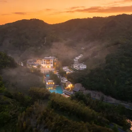 Hefei Lujiang Chunian Cultural Resort Hotel