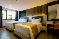 De Quinton Hotel