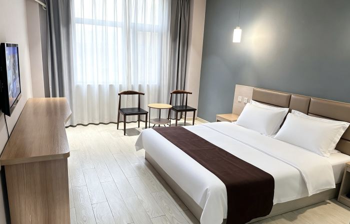 Aihang Express Hotel (Linyi Pedestrian Street Branch)