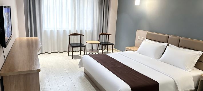 Aihang Express Hotel (Linyi Pedestrian Street Branch) Отели в г. Линьшу