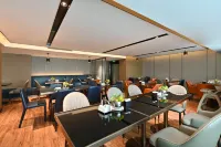 Qiuguo X Hotel (Universal Beijing Resort Liyuan Subway Station)