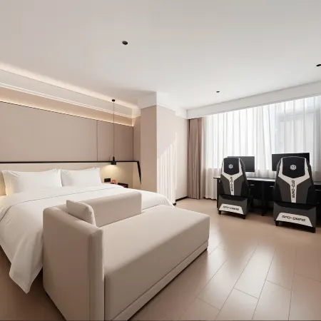 Pipixiong E-Sports Hotel (Jingdezhen Leping Municipal Government) Hotels in Leping