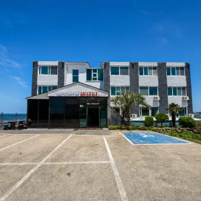 Woorim Hotel Các khách sạn gần Chùa Haesungsa