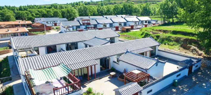 New Chinese Siheyuan (Zhangbei Grassland Sky Road) Hotele w: Powiat Zhangbei