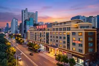 Nanning · Master Blaster · TNT E-sports Hotelingxiu Whu Plaza Branch) - 2성급