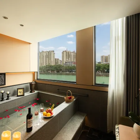 Shuian Huiting Hot Spring Hotel (Meizhou Fengshun Tangkeng Branch)