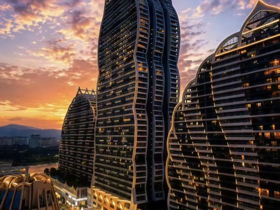 西雙版納景洪·瀾汐虹築江景民宿(告莊西雙景星光夜市店)