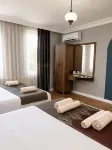 DE MAREE HOTEL - New