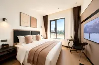Jintu Scenic Hotel (Chongqing Jiefangbei Pedestrian Street Hong Ya Dong) - Bar