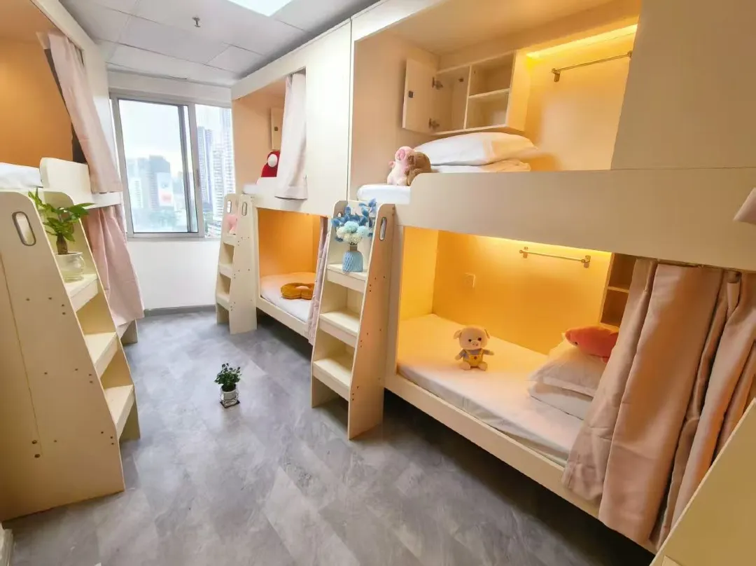 Encounter Female Only Hostel - Hong Kong