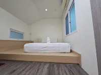 Homey Hostel Hatyai - Pensions