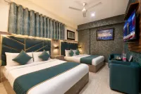 Hotel Square Plaza - 4-Star