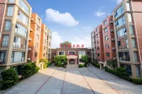 Weihui Lishui Holiday Hotel (Xinxiang Medical College No.1 Affiliated Hospital) - Pysäköinti