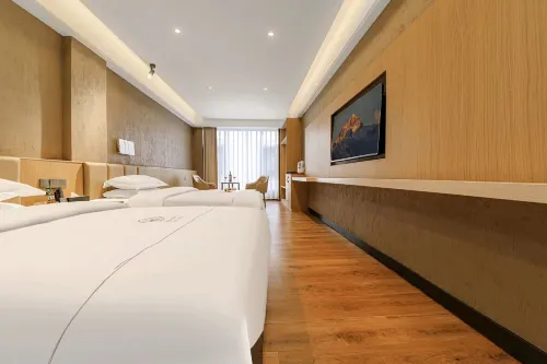 Lhasa Black Tent Hotel - 2-Star