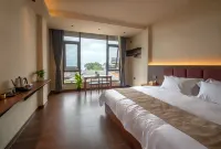 Yard · View Sunset Sea of Clouds Late Return Mountain Lodge (Manghong Xilan Huashu) - Park Yeri