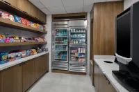 Crowne Plaza Bowling Green KY by IHG - فطور