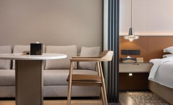 Leighton Hotel Hangzhou (Xintiandi Xiwen Street Subway Station)