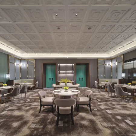 DOUBLETREE BY HILTON ANSHAN Hotels in Anshan