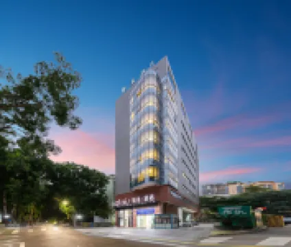 Calais hotel Hotels in Huanggang Port and Futian Port