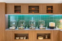 Yilong Anyun Hotel - พร้อมอาหารเช้า